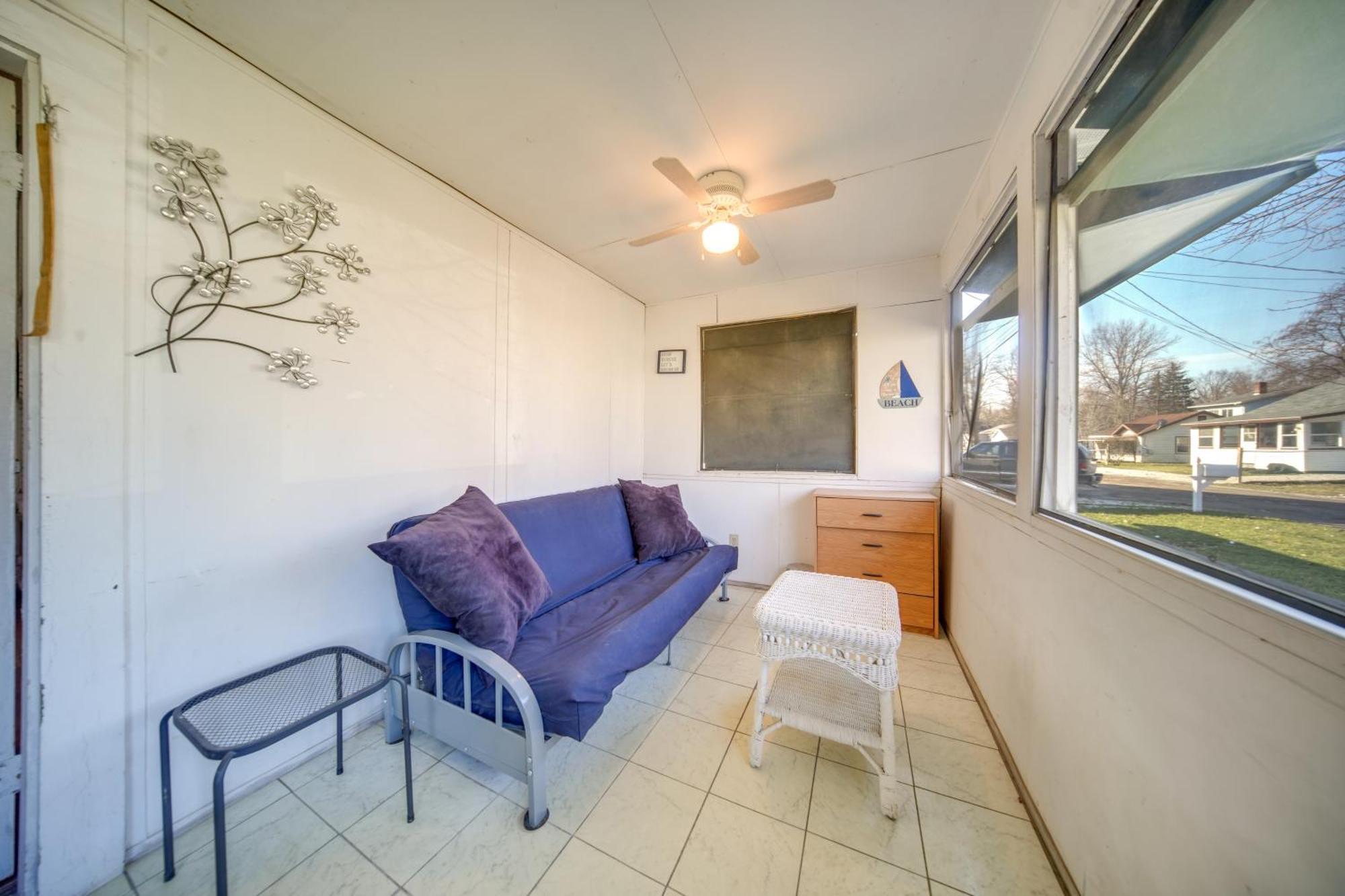 Charming Cottage With Yard Less Than 1 Mi To Lake Erie! Geneva Экстерьер фото