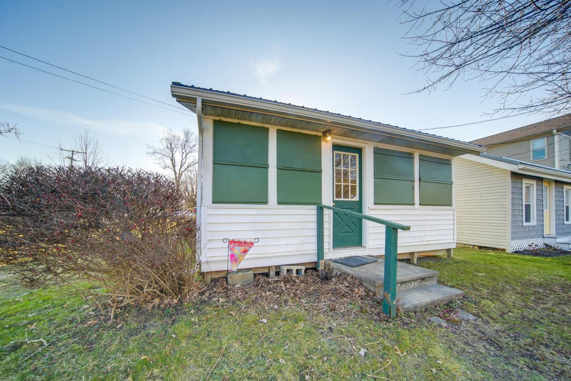 Charming Cottage With Yard Less Than 1 Mi To Lake Erie! Geneva Экстерьер фото